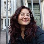 Studentessa quinto anno liceo scientifico con una certificazione C1 Cambridge in inglese